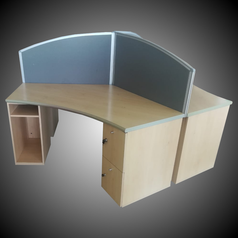 Maple 3-way cluster Desk